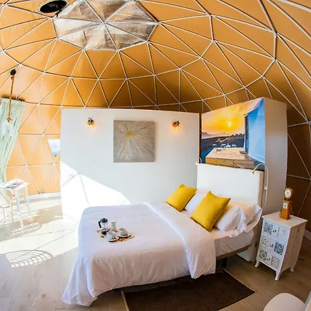 פארק נופש Eslanzarote Luxurious Eco Dome Experience *