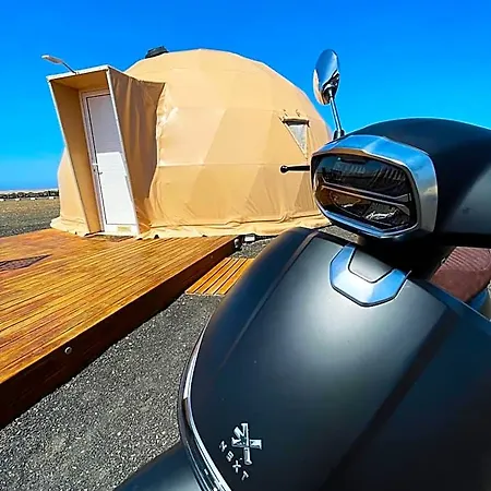 Eslanzarote Luxurious Eco Dome Experience פארק נופש *