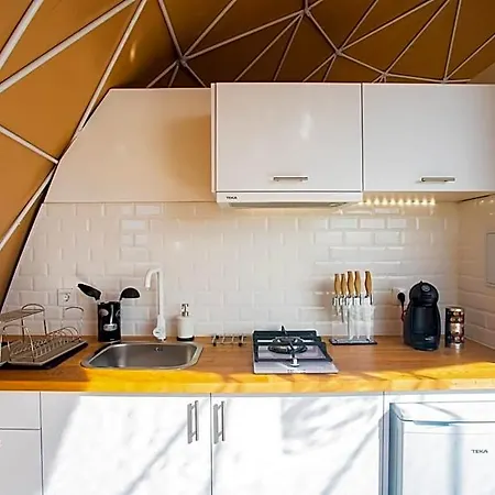 פארק נופש Eslanzarote Luxurious Eco Dome Experience *