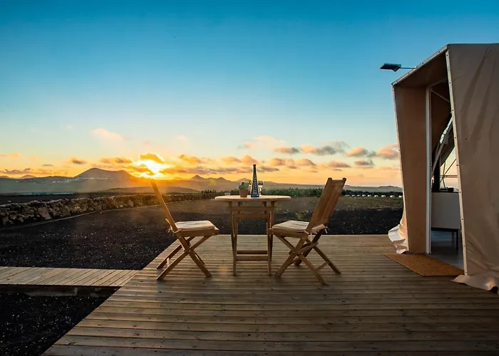 Eslanzarote Luxurious Eco Dome Experience Aldeamento Turístico *
