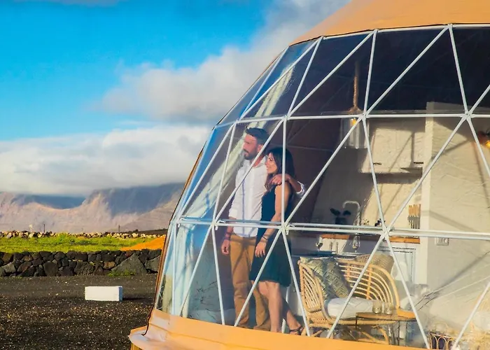 Aldeamento Turístico Eslanzarote Luxurious Eco Dome Experience